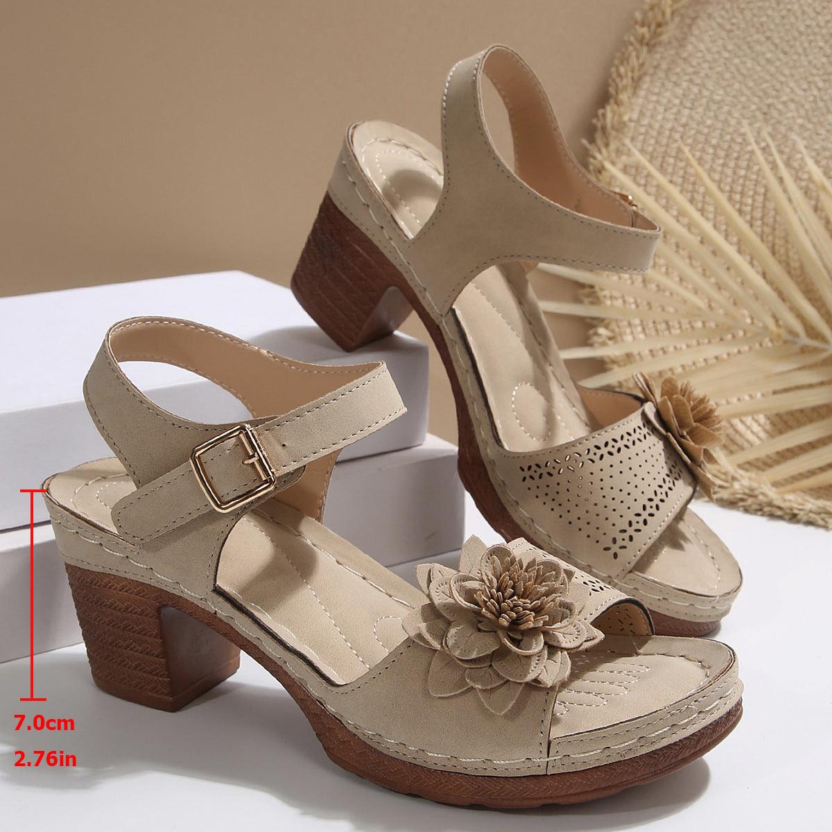 Women's chunky heel sandals with flower design, synthetic leather, T-shaped buckle, plus size.